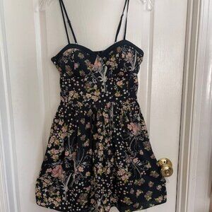 Blue Floral summer dress with hidden pockets sz M